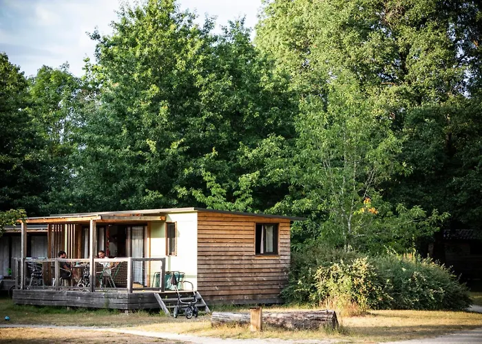 Huttopia Les Chateaux