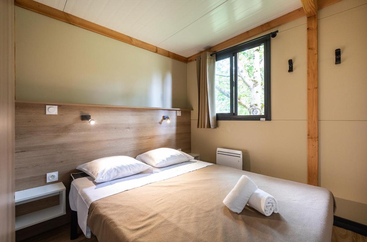 Campsite Huttopia Les Chateaux
