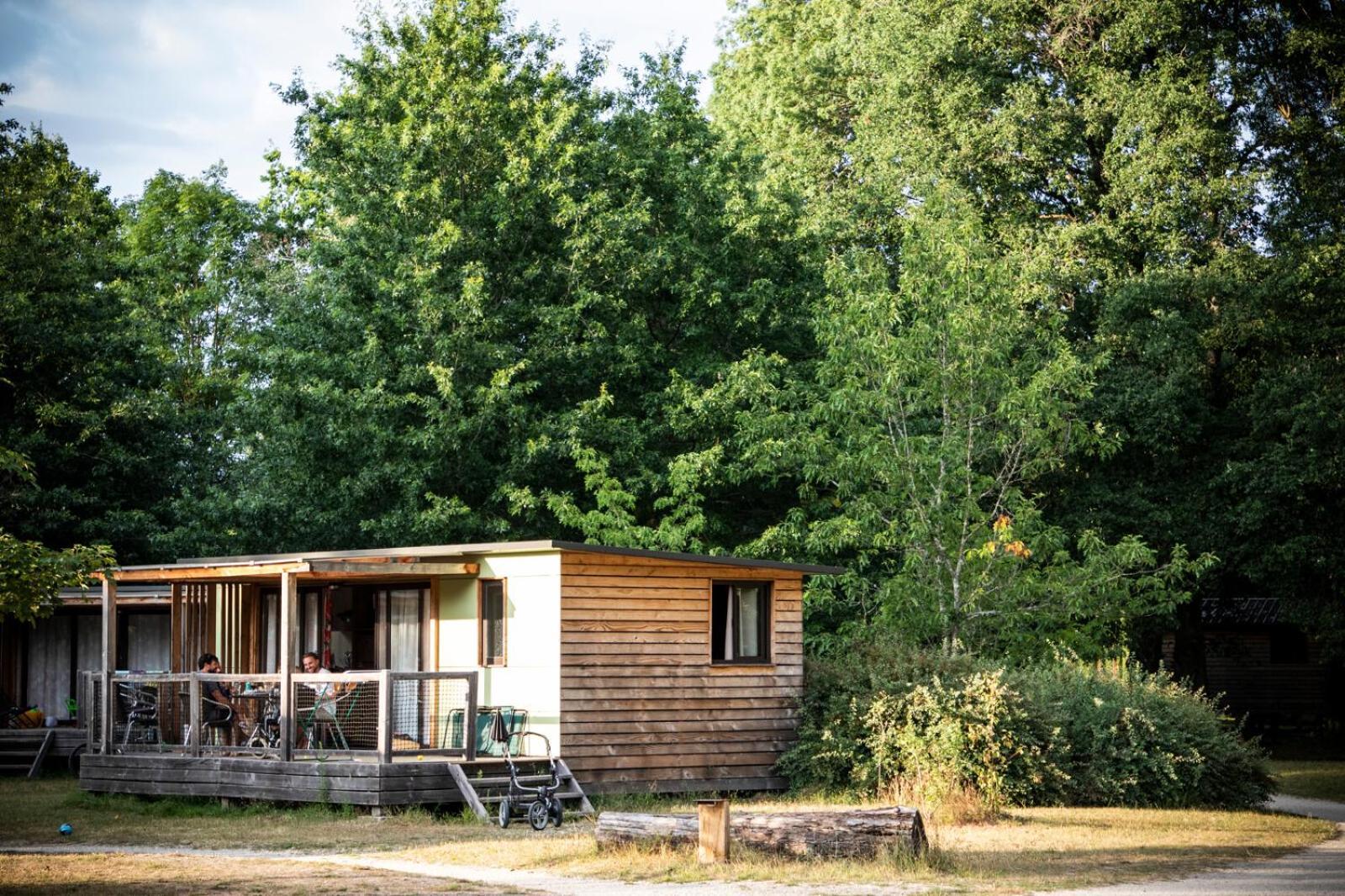 Huttopia Les Chateaux Campsite Bracieux